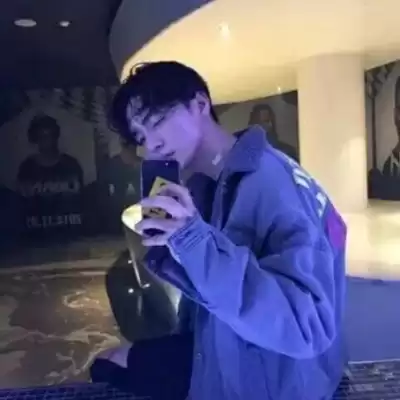 贡曼寒